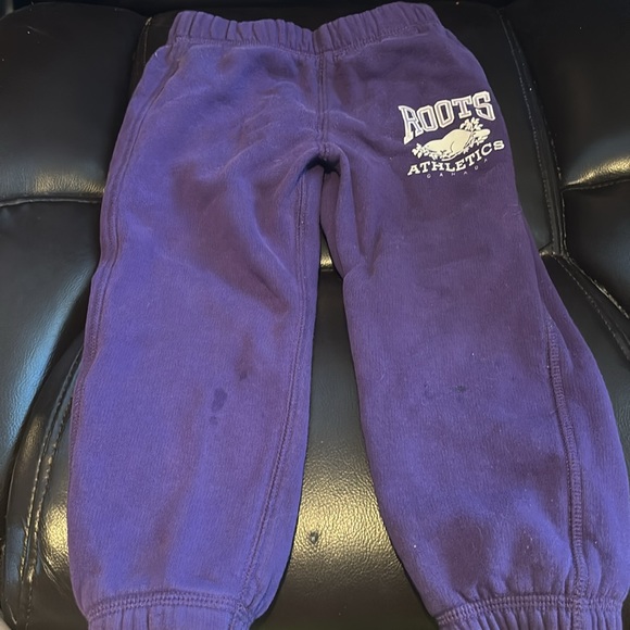 2T sweatpants - Picture 2 of 3